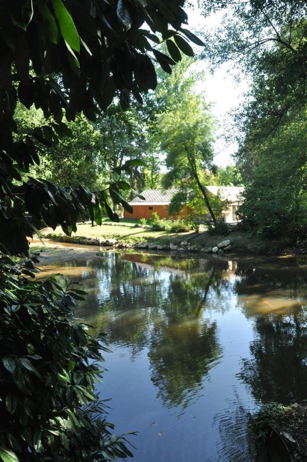 Вілла Le Pavillon Du Lac La Brede Екстер'єр фото